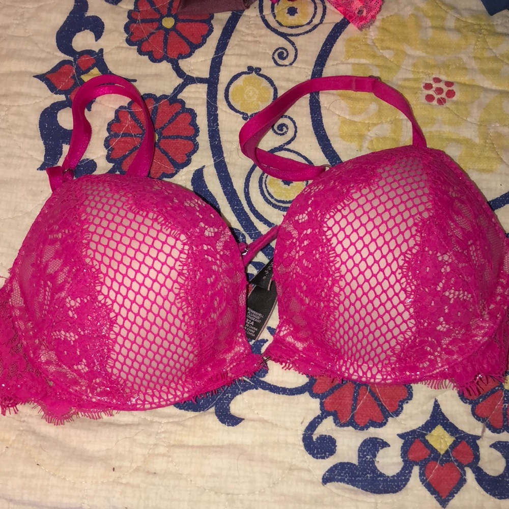VS bombshell